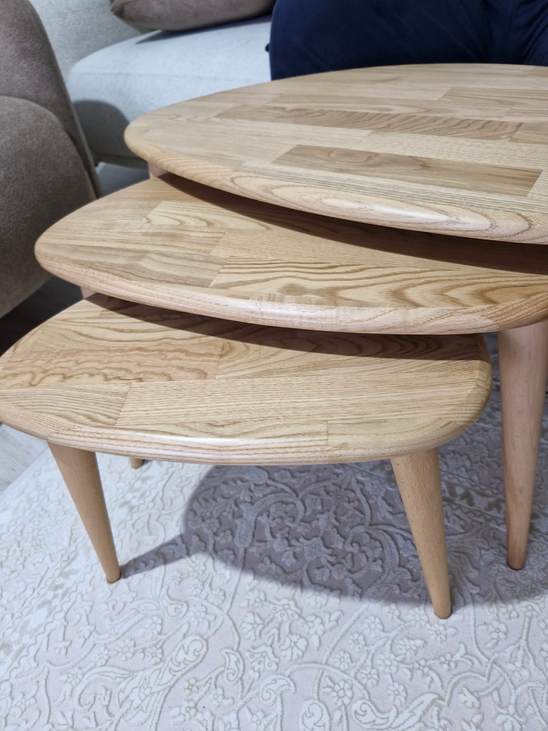 Customer photo review of 3'lü Zigon Sehpa - Masif Kestane Sehpa Takımı