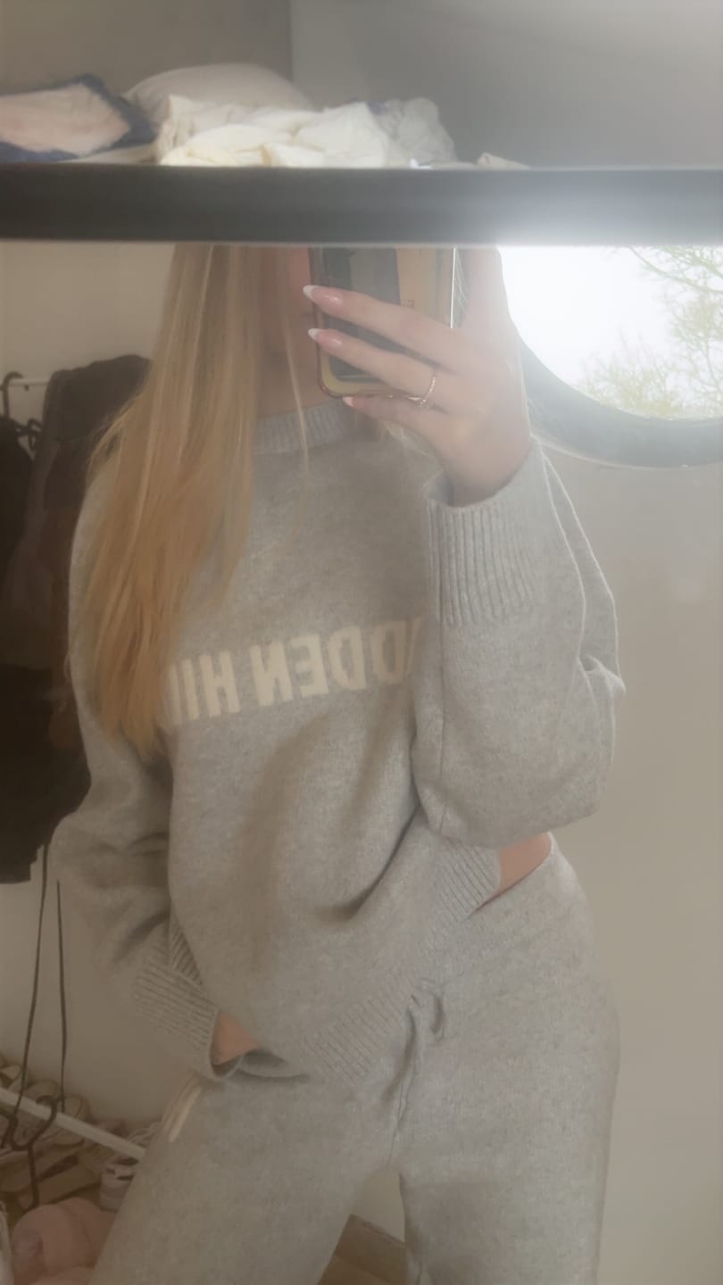 Customer photo review of KNIT SWEATER LIGHT GREY