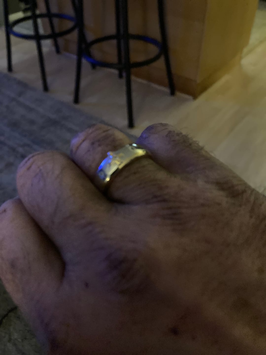 Customer photo review of FREE Today: Modern Style Two-tone Gold Cross Alloy Ring-With God All Things Are Possible