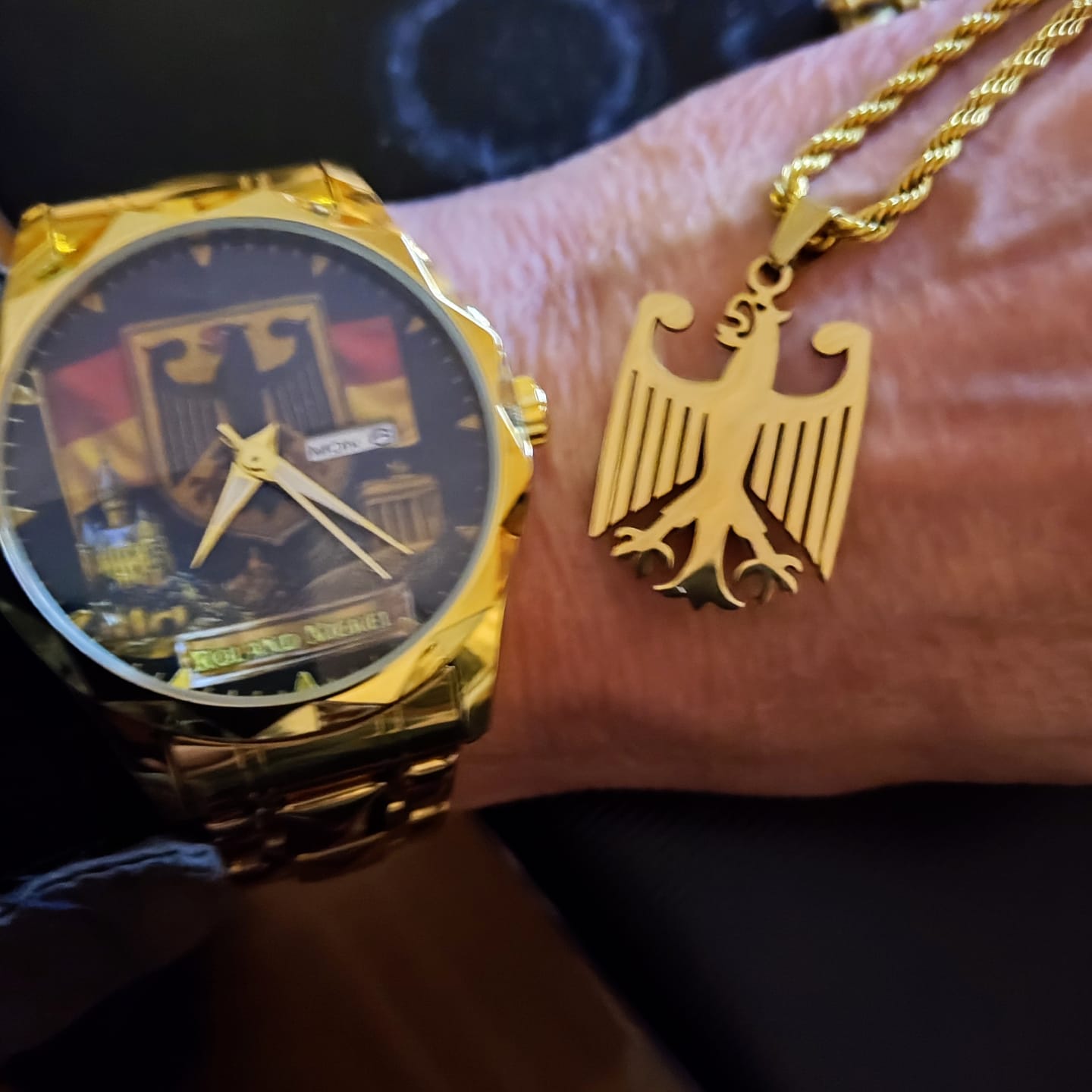 Customer photo review of Deutschland Adler Kette