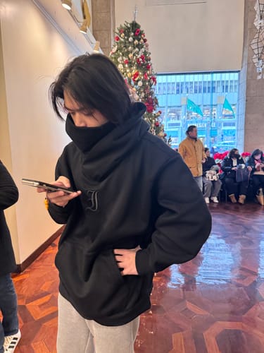 Customer photo review of HJK Exclusive Double Panel Hooded Jacket