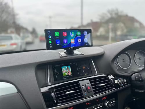 Customer photo review of DriveNäyttö PRO™ - CarPlay järjestelmä