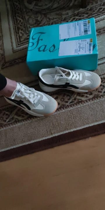 Customer photo review of LIADAN | CASUAL ORTHOPEDIC WOMEN SHOES