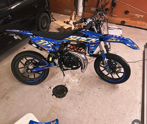 Customer photo review of NEW! ELECTRO RAGE - GRAPHICS KIT