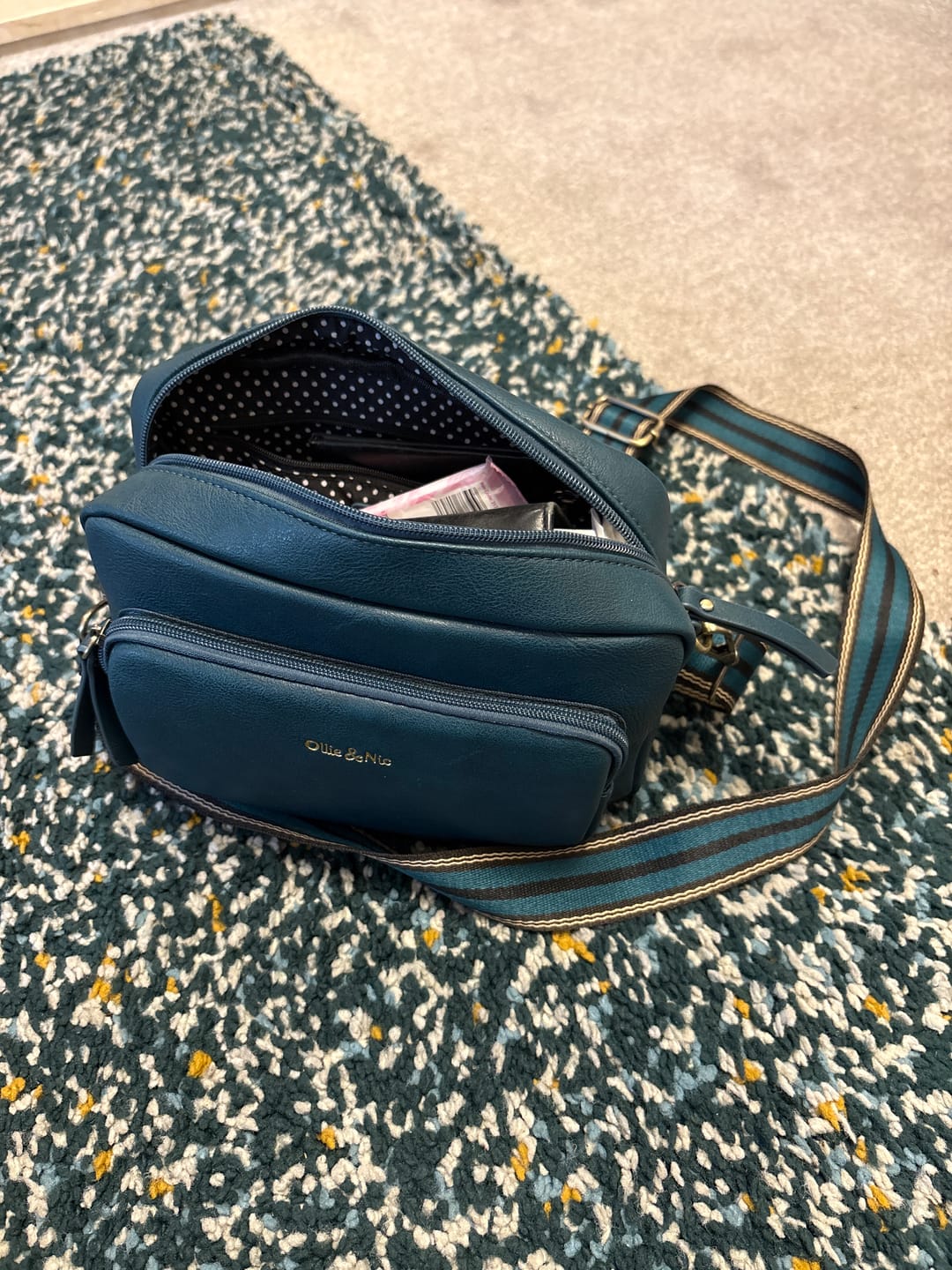 Customer photo review of Doyle Crossbody - Teal