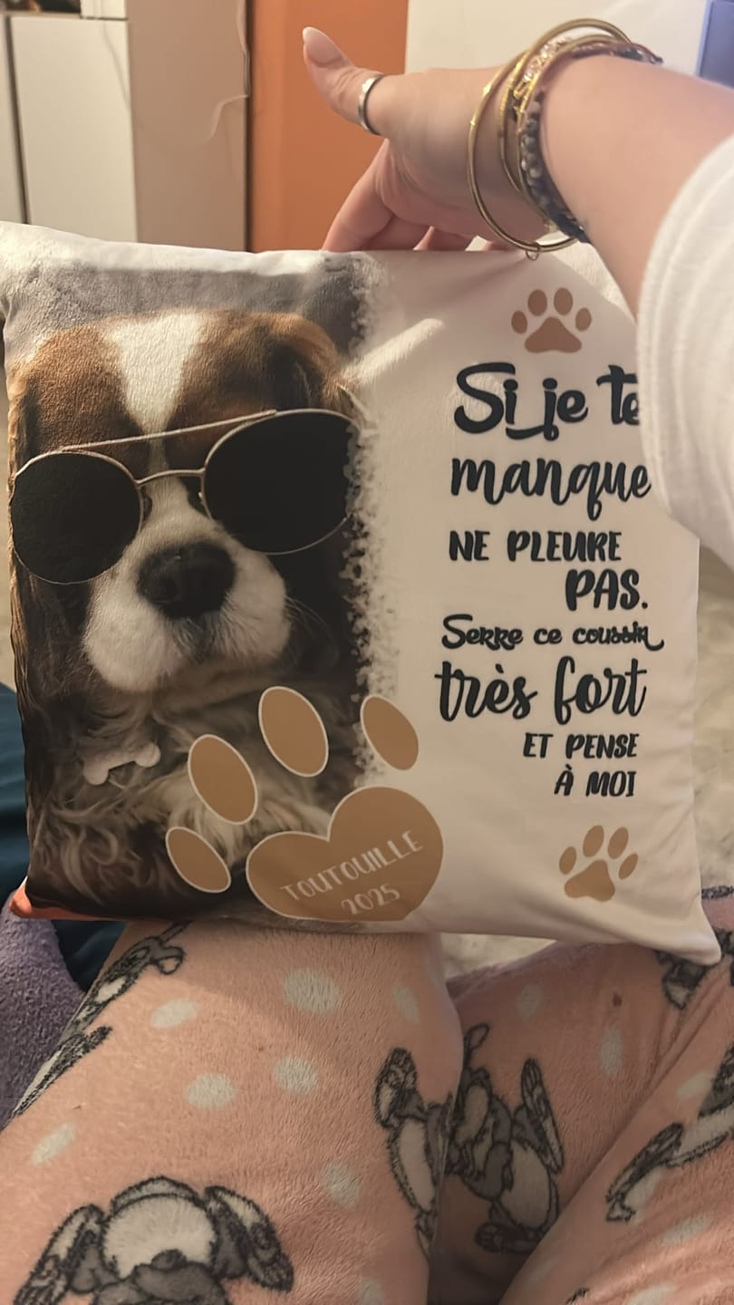 Customer photo review of Merci - Coussin personnalisé