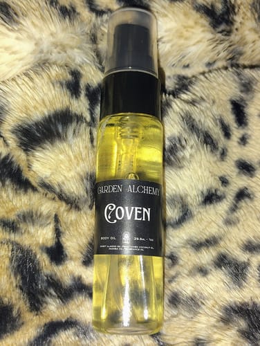 Customer photo review of COVEN BODY OIL
