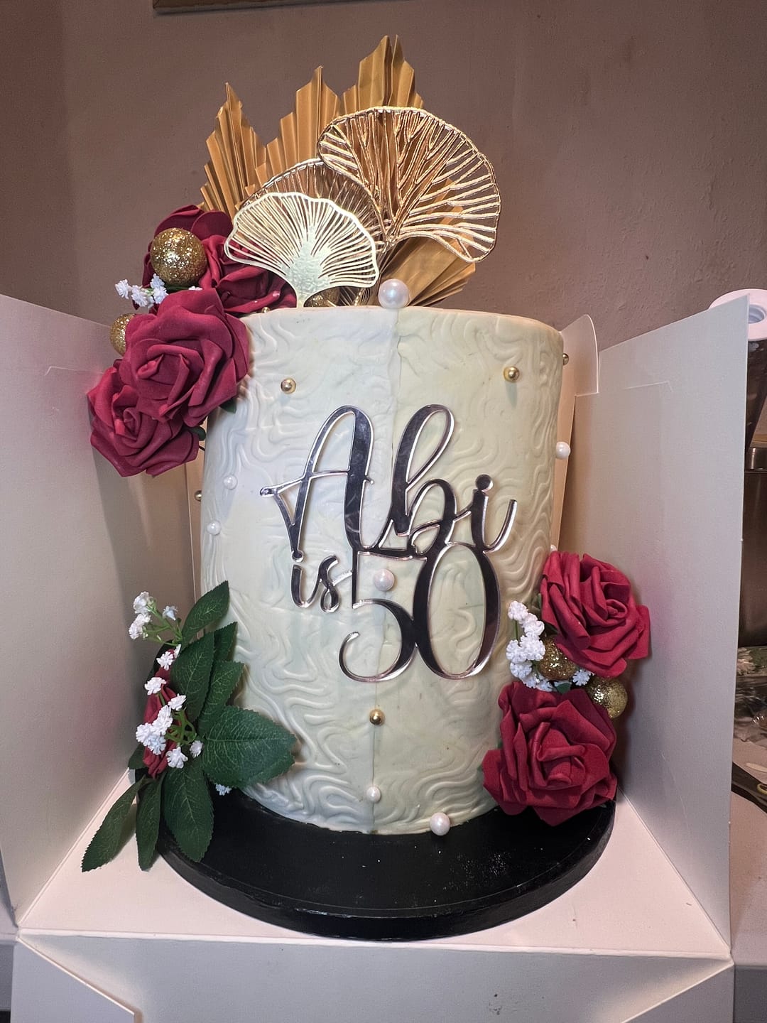 Customer photo review of Personalised Name and Age Acrylic Cake Charm