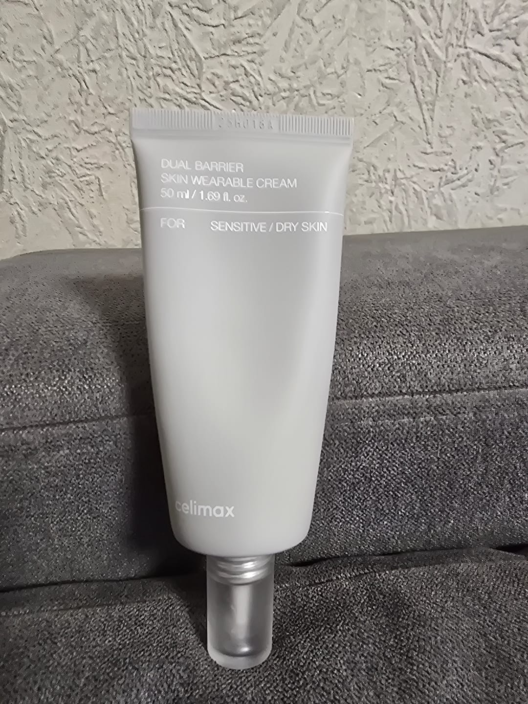 Customer photo review of Aizsargbarjeru nodrošinošs krēms ar keramīdu kompleksu Celimax Dual Barrier Skin Wearable Cream