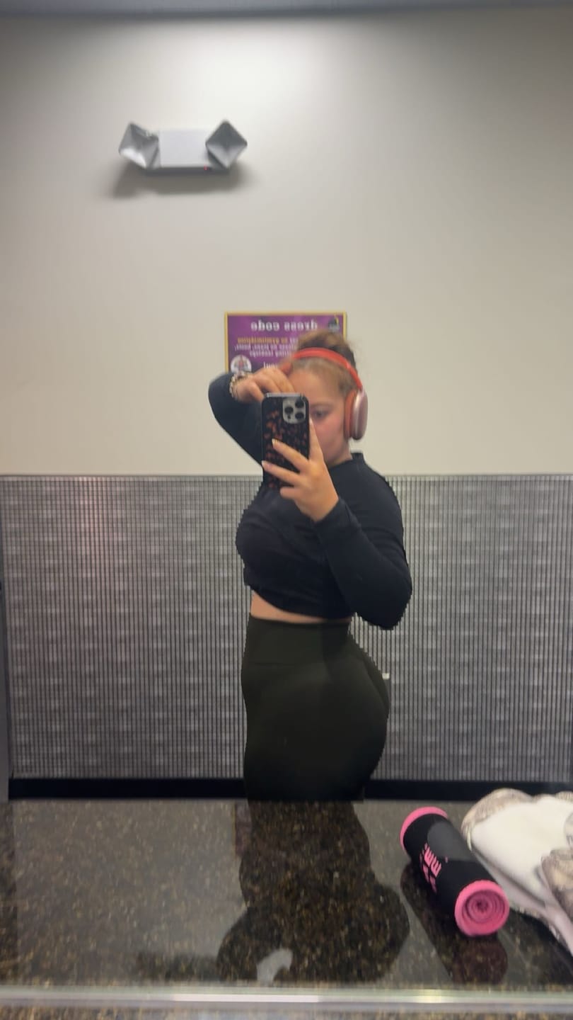 Customer photo review of Flexura Leggings