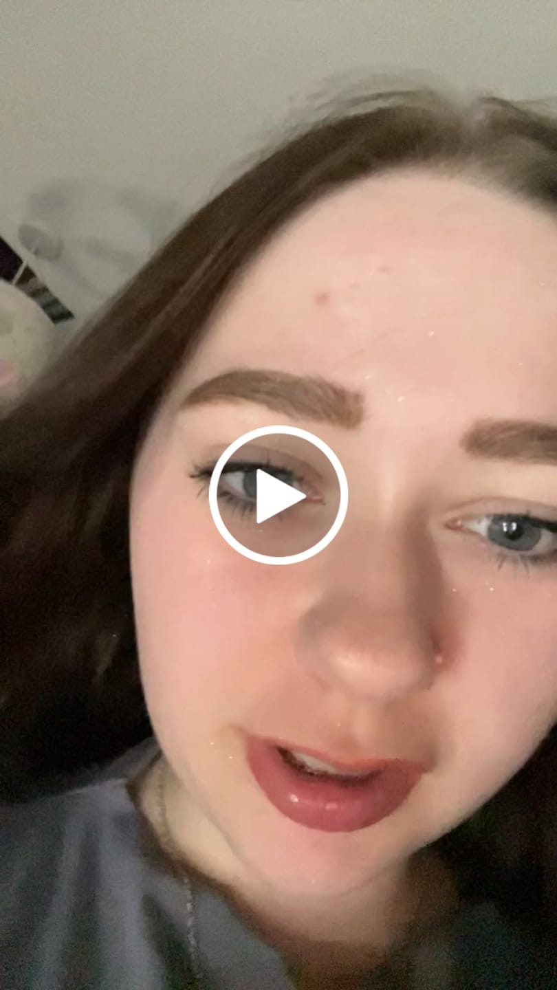 Customer video review of P.Louise Ready Set Sparkle Glitter Setting Spray