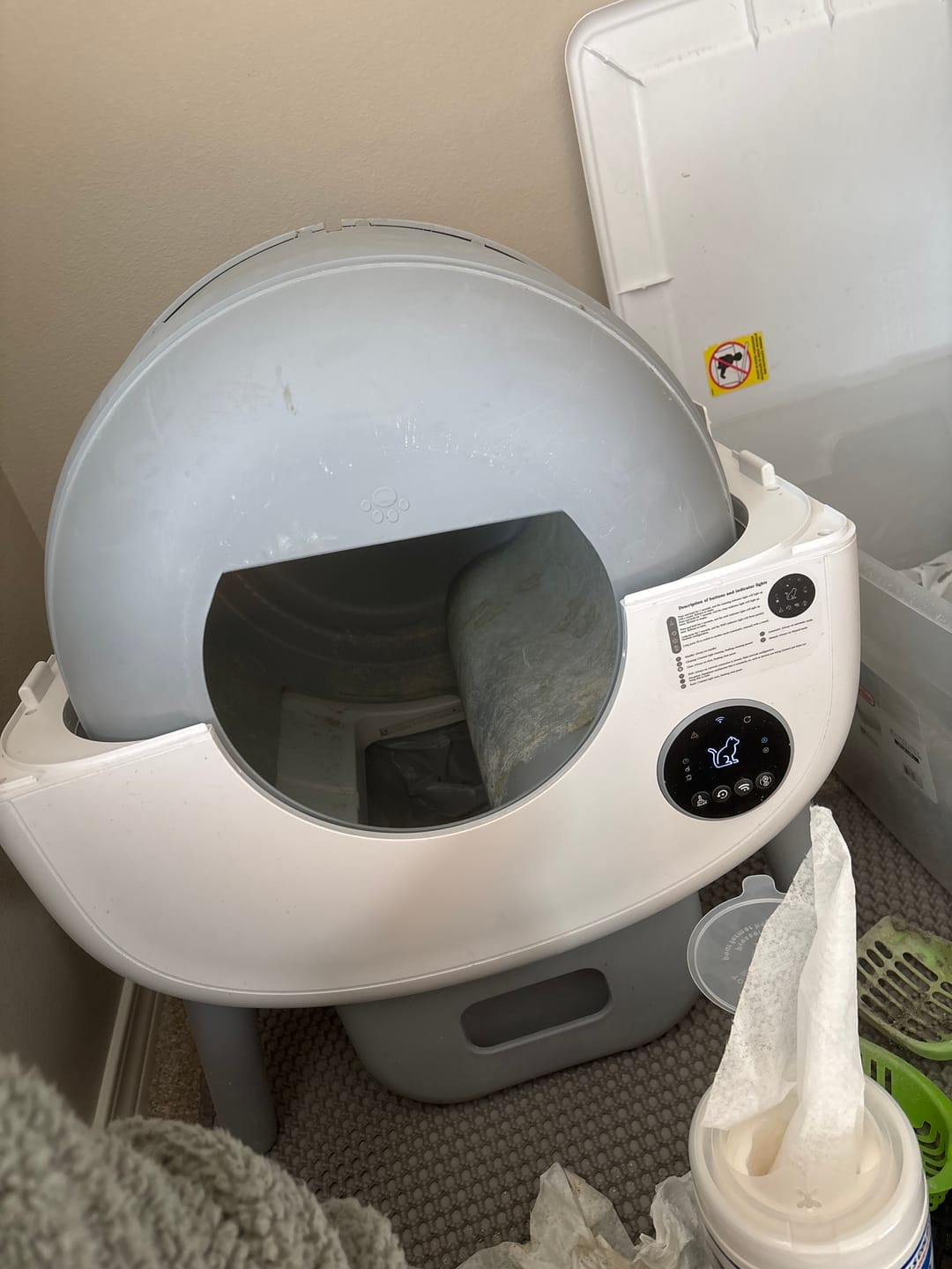 Customer photo review of Cumrige M2 Smart Self-Cleaning Litter Box | 95L Extra-Large Automatic Cat Litter Box