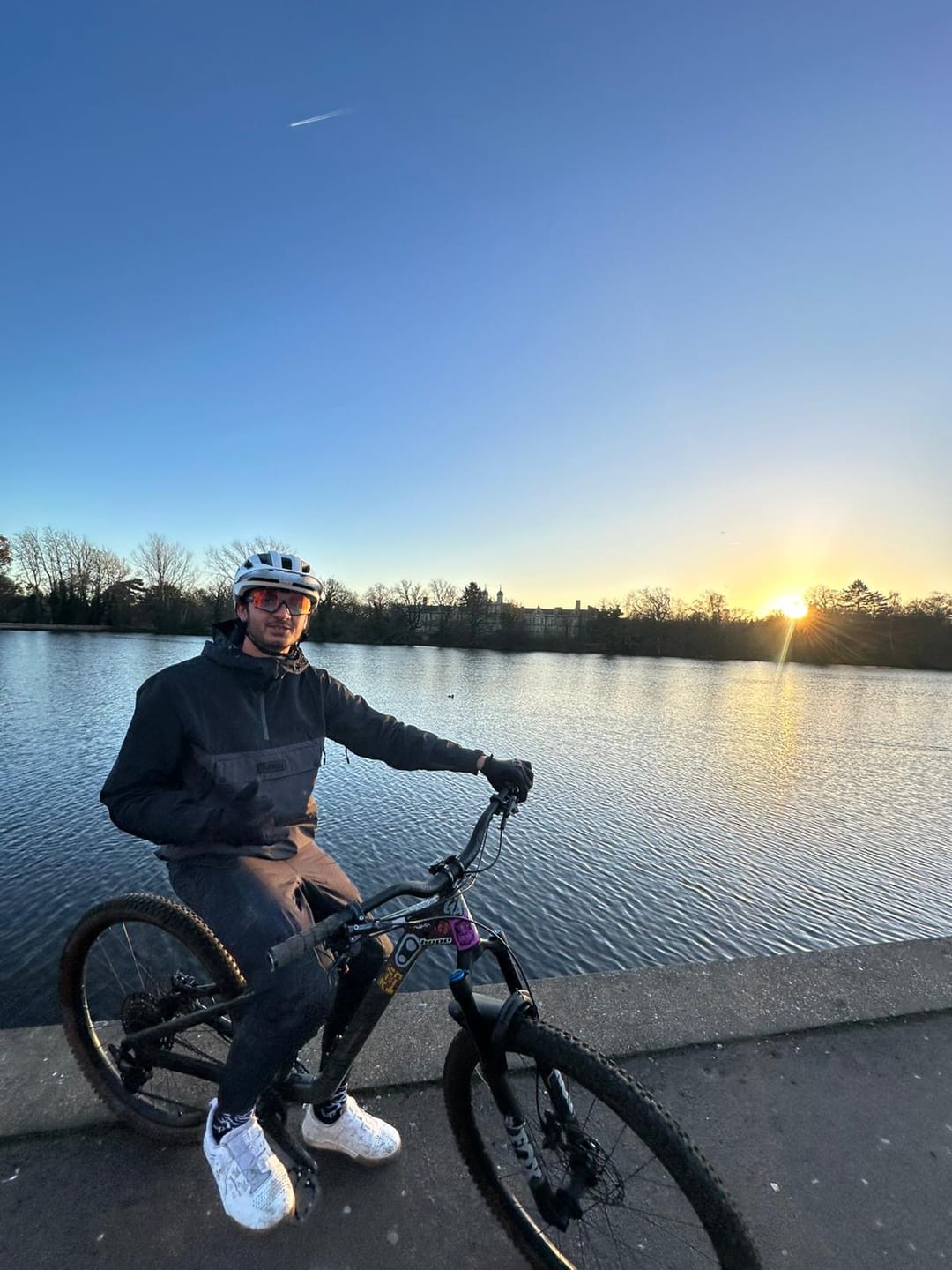 Customer photo review of Ripknot™ | Waterproof Anorak | Stealth Grey