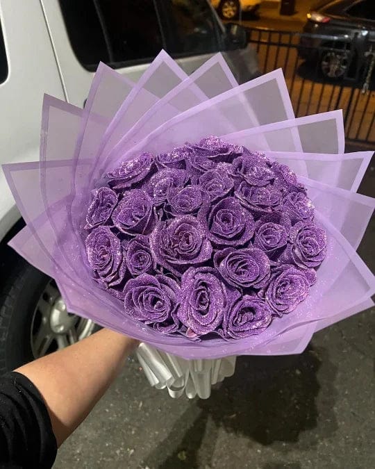 Customer photo review of Glitter Rose Bouquet Gift for Girlfriend & Boyfriend | Couple Anniversary Gift