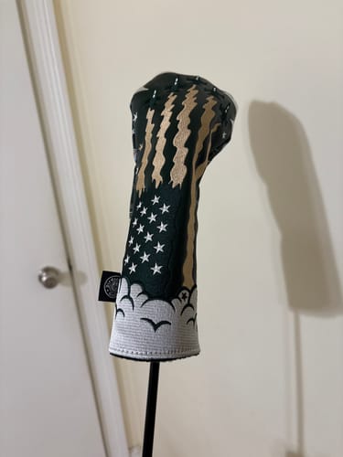 Customer photo review of USA Headcover Camo