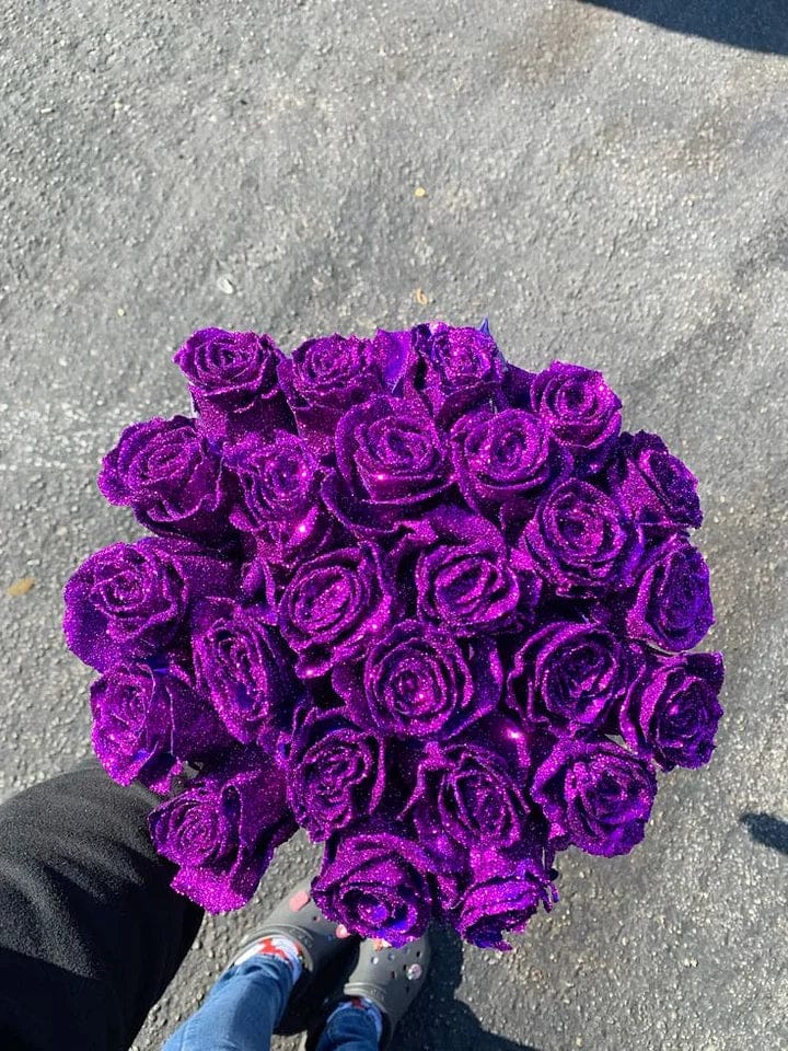 Customer photo review of Glitter Rose Bouquet Gift for Girlfriend & Boyfriend | Couple Anniversary Gift