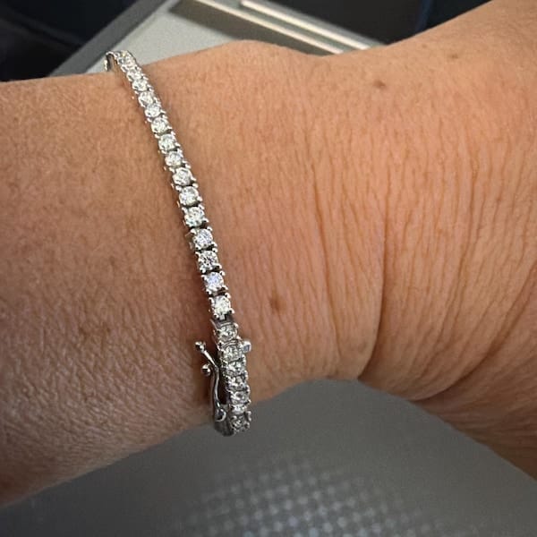 Customer photo review of Clara VVS1 Moissanite Round Cut Tennis Bracelet