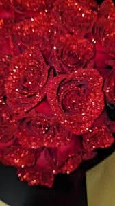 Customer photo review of Glitter Rose Bouquet Gift for Girlfriend & Boyfriend | Couple Anniversary Gift