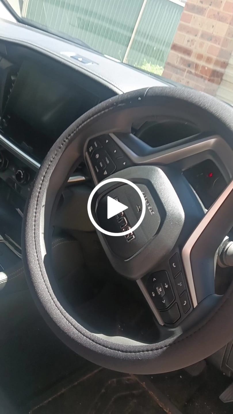 Customer video review of Sharkskin Universal Steering Wheel Cover