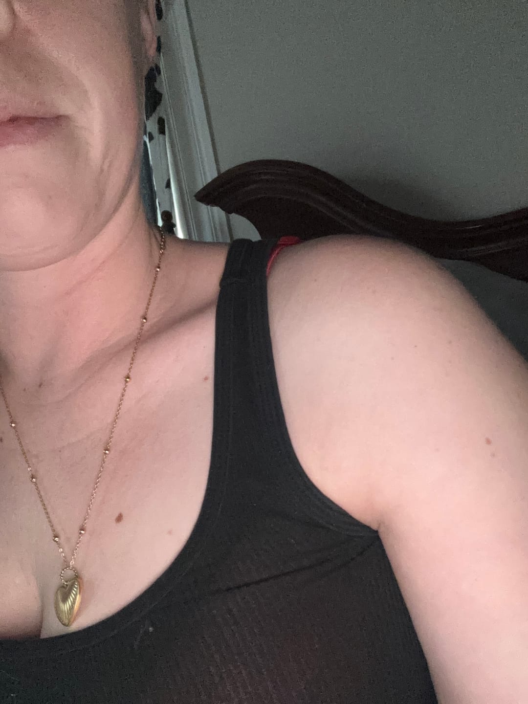 Customer photo review of Heart Pendant Necklace w/ Satellite Chain