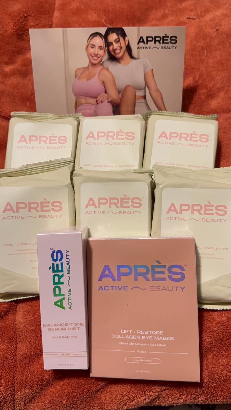 Customer photo review of 3 Free Packs of Cool + Glow Wipes
