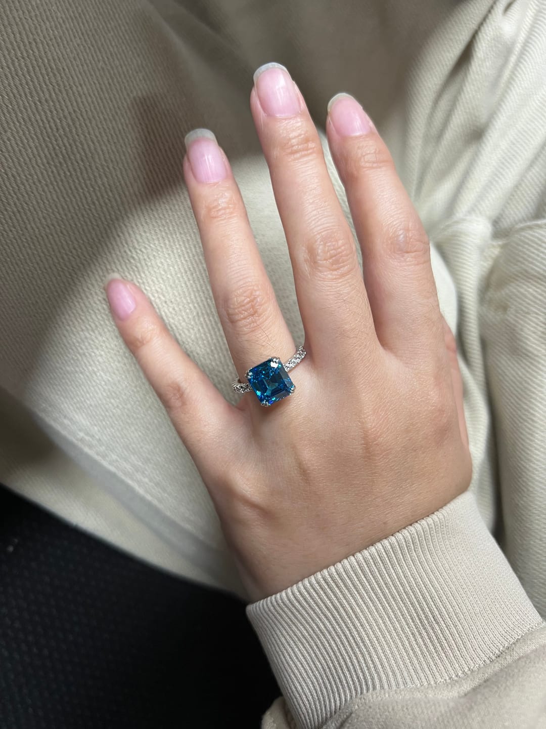 Customer photo review of S925 Honorable 4.5Ct Asscher Cut Engagement Ring Stackable Travel Ring For Women