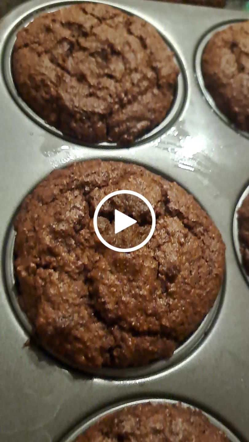 Customer video review of MUFFIN DIETA CHETOGENICA SENZA GLUTINE LATTOSIO E ZUCCHERO