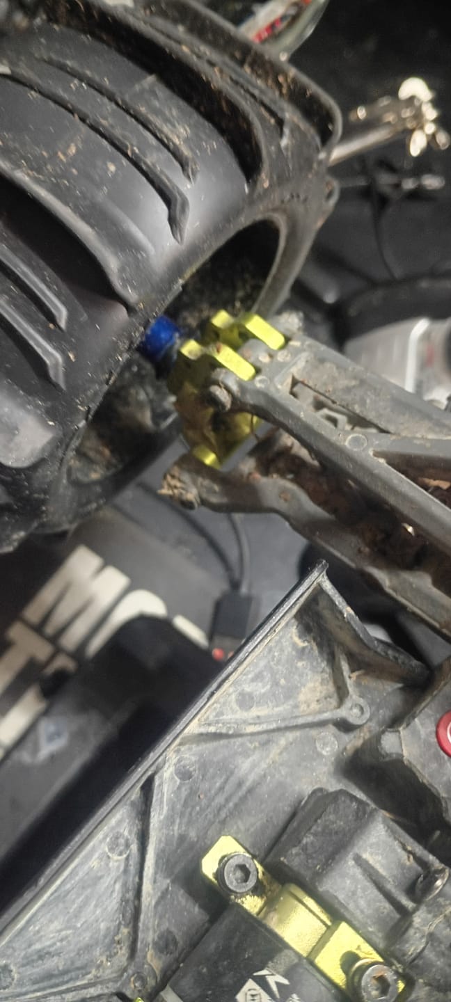 Customer photo review of Aluminum Rear Steering Hub For RZ001 and XTS-F10