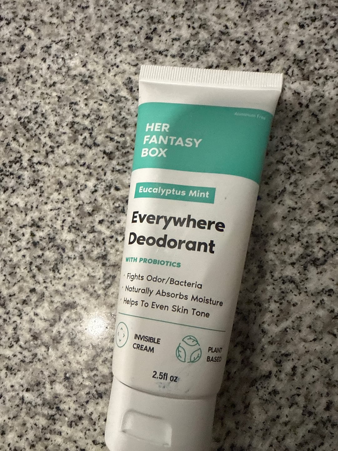 Customer photo review of Everywhere Deodorant (Minty Fresh) - Long Lasting Odor Block