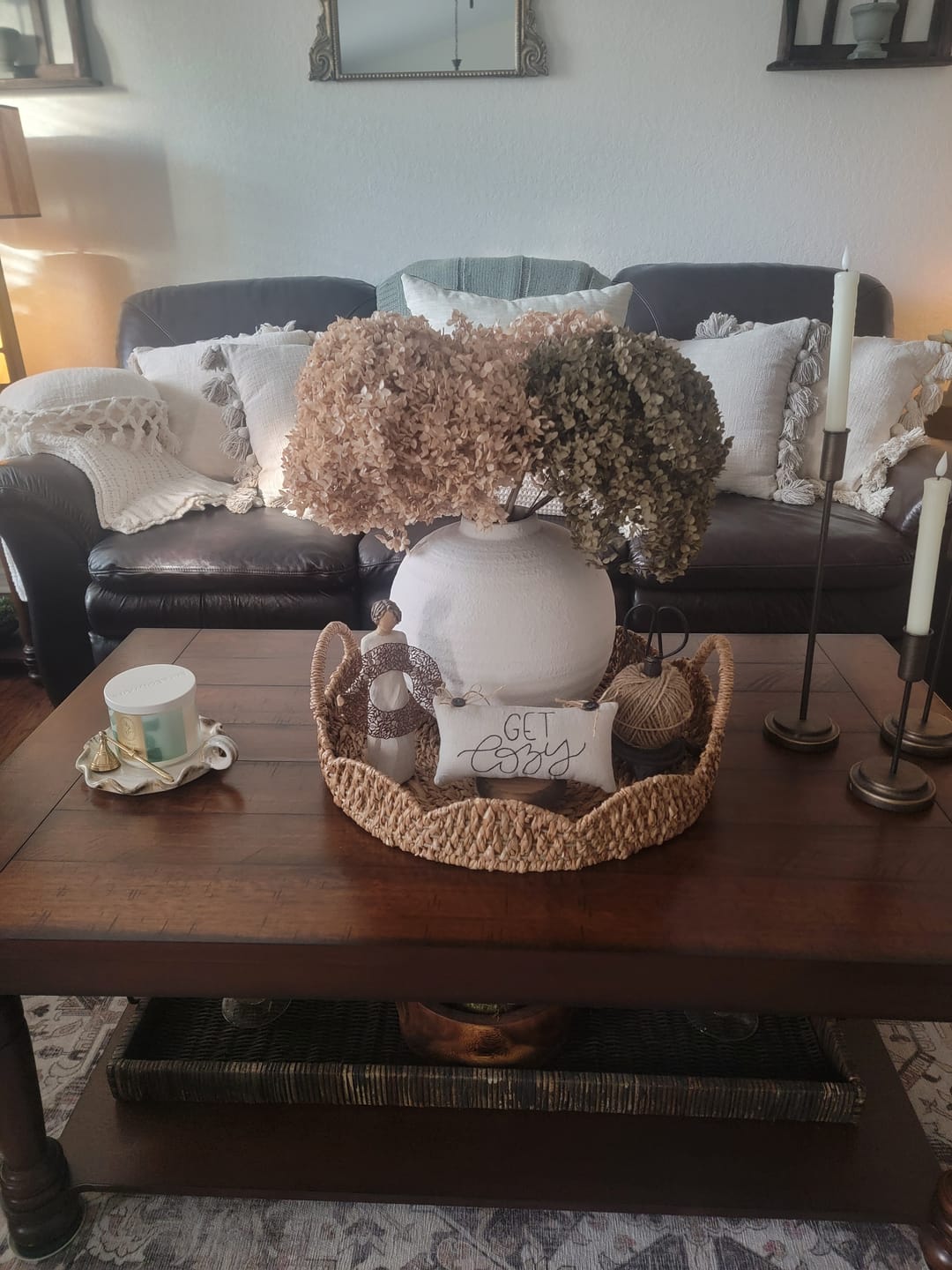Customer photo review of Braided Scalloped Seagrass Tray