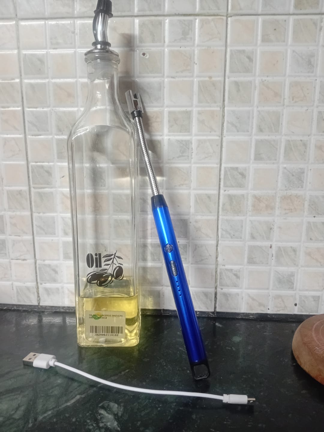 Customer photo review of Flexible Rechargeable Electric Lighter - Lot Imported