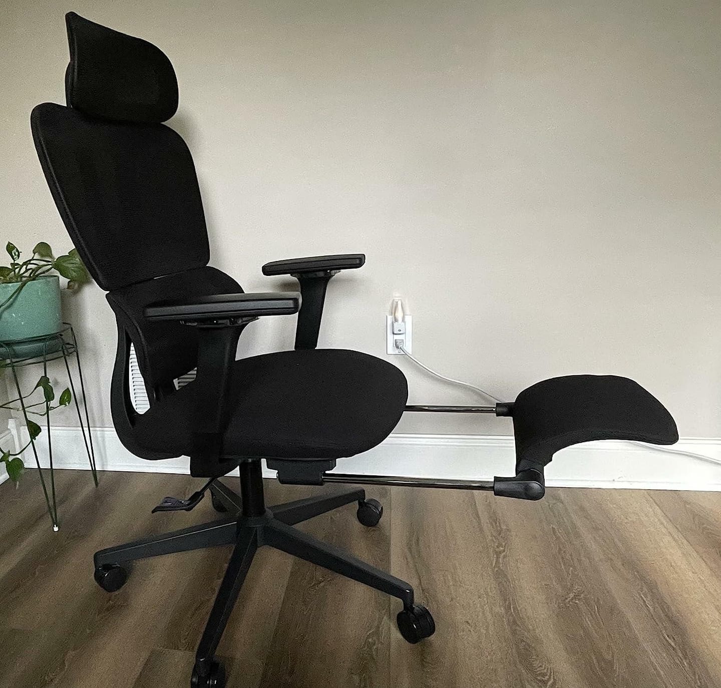 Customer photo review of S3 Premium Stylish Office Chair