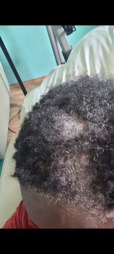 Customer photo review of Black Friday: Curlic All Natural Revitalizing Oil — 1+1 Free