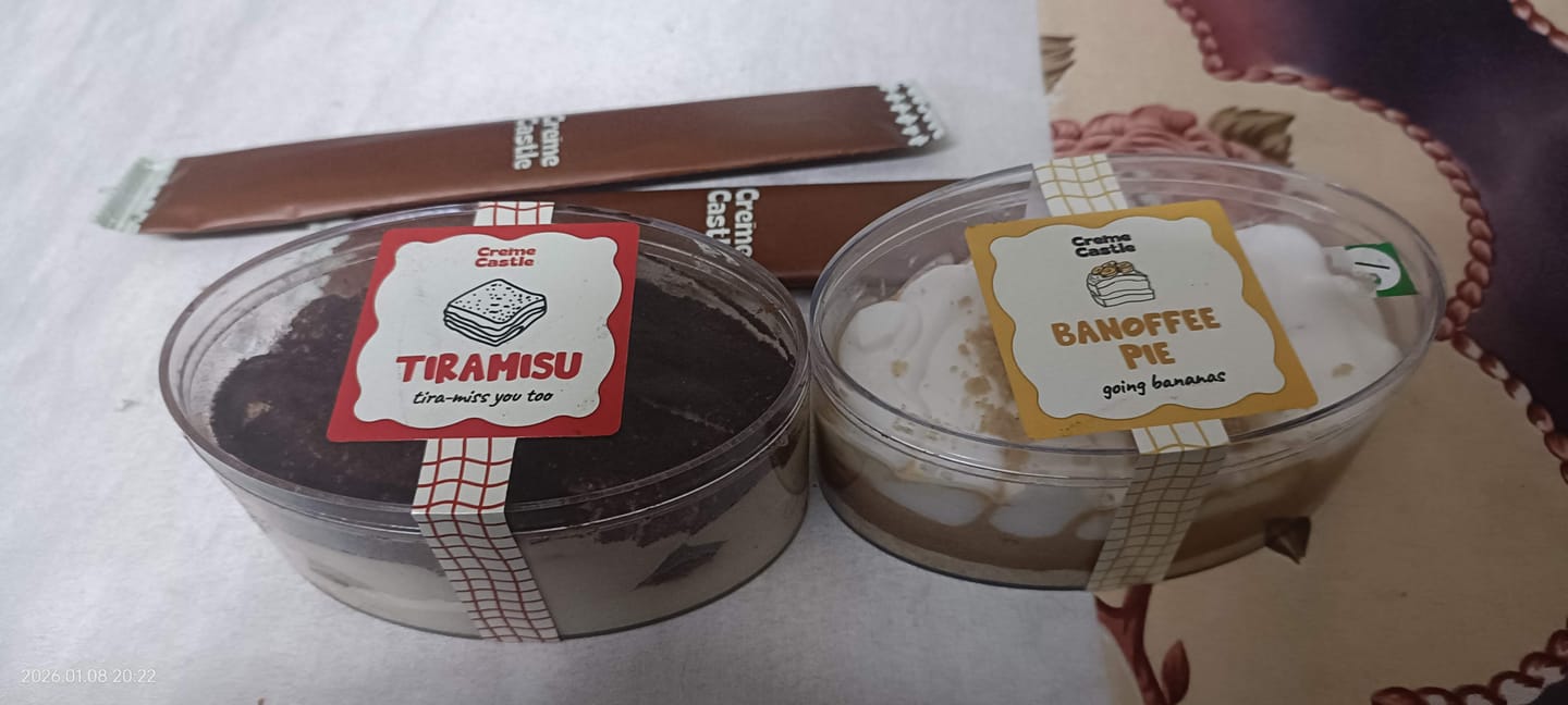 Customer photo review of Tiramisu and Banoffee Pie