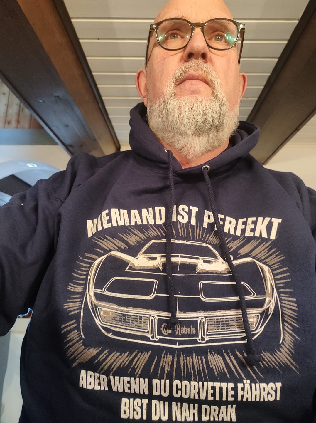 Customer photo review of Niemand ist perfekt Corvette C3 Hoodie
