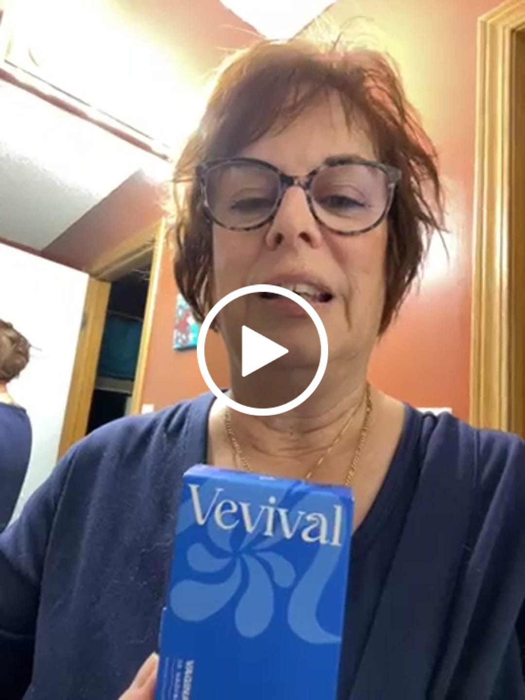 Customer video review of Vevival