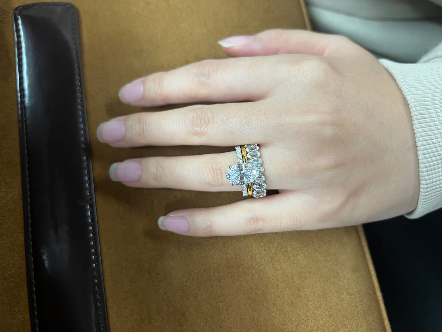 Customer photo review of S925 3PC 4.0Ct Oval Cut Wedding Ring Set Travel Ring For Her With Two Classic Wedding Bands