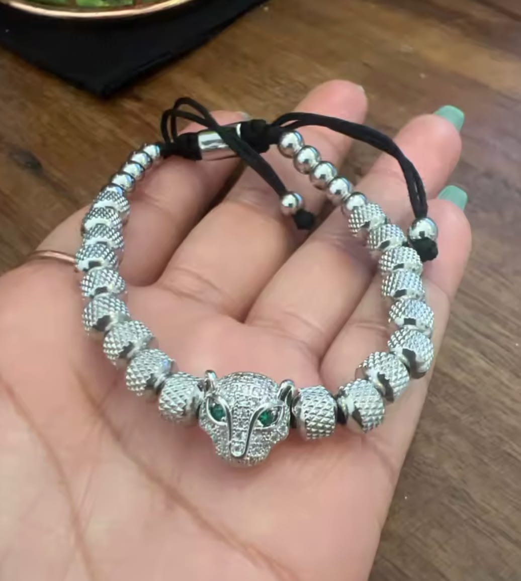 Customer photo review of PULSERA PANTHER