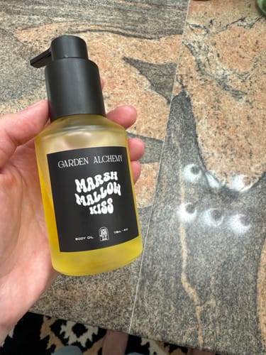 Customer photo review of MARSHMALLOW KISS PERFUME BODY OIL