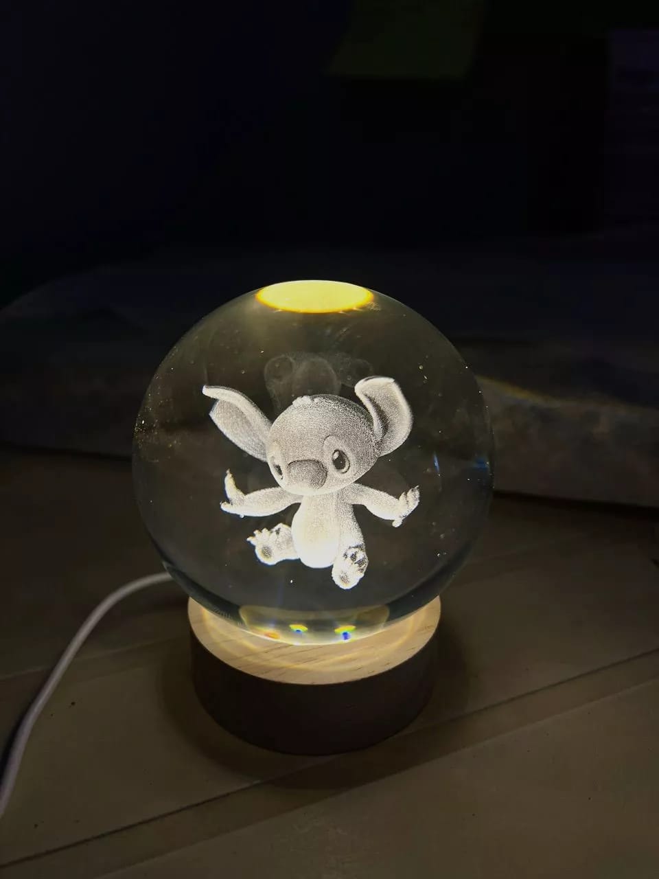 Customer photo review of Luminária de Mesa Decorativa LED 3D Stitch USB