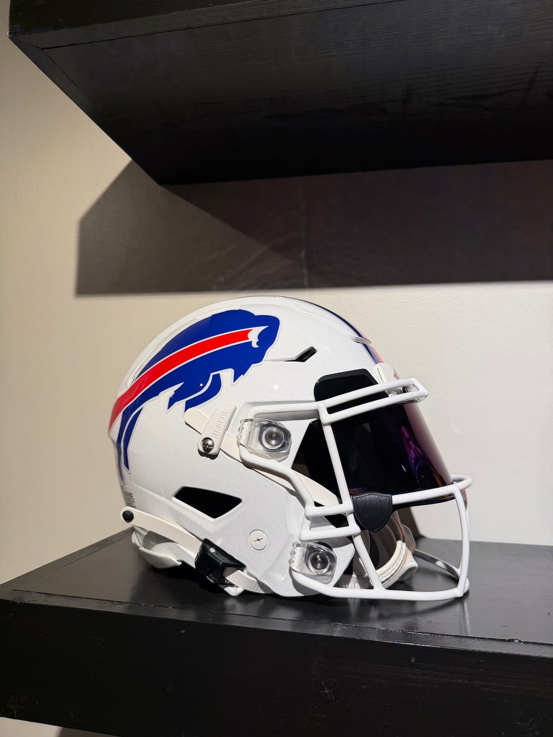 Customer photo review of Buffalo Bills Riddell SpeedFlex Authentic Helmet