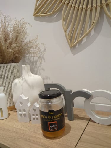 Customer photo review of Cretan Thyme Honey – Natural Energy for Breakfasts & Herbal Teas | 450g