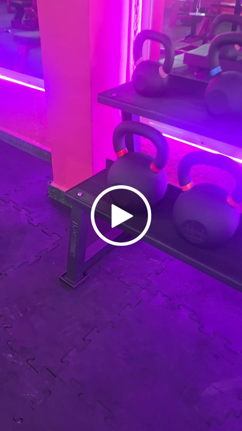 Customer video review of Rack Kettlebells IRONSIDE