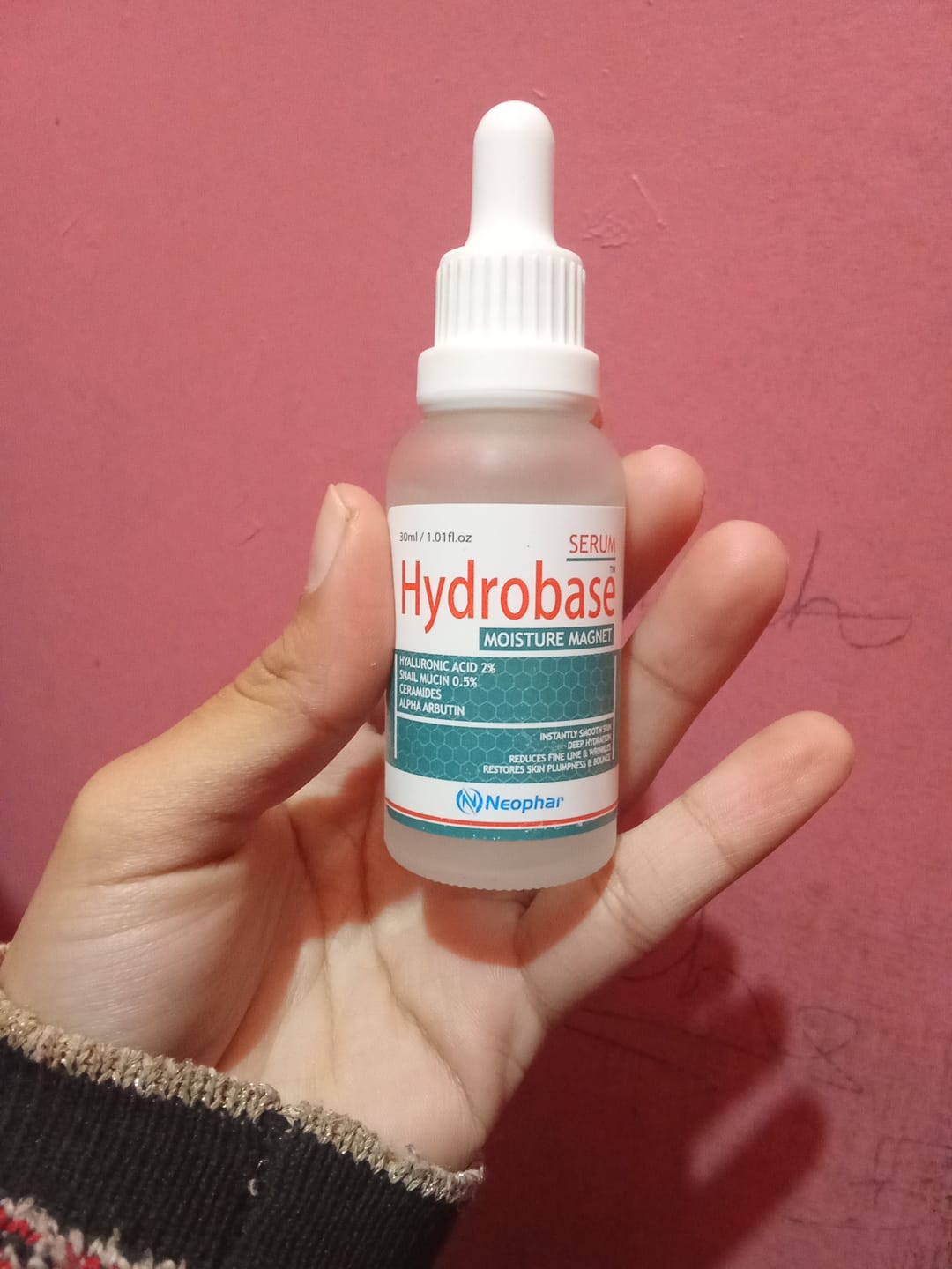 Customer photo review of Hydrobase Serum