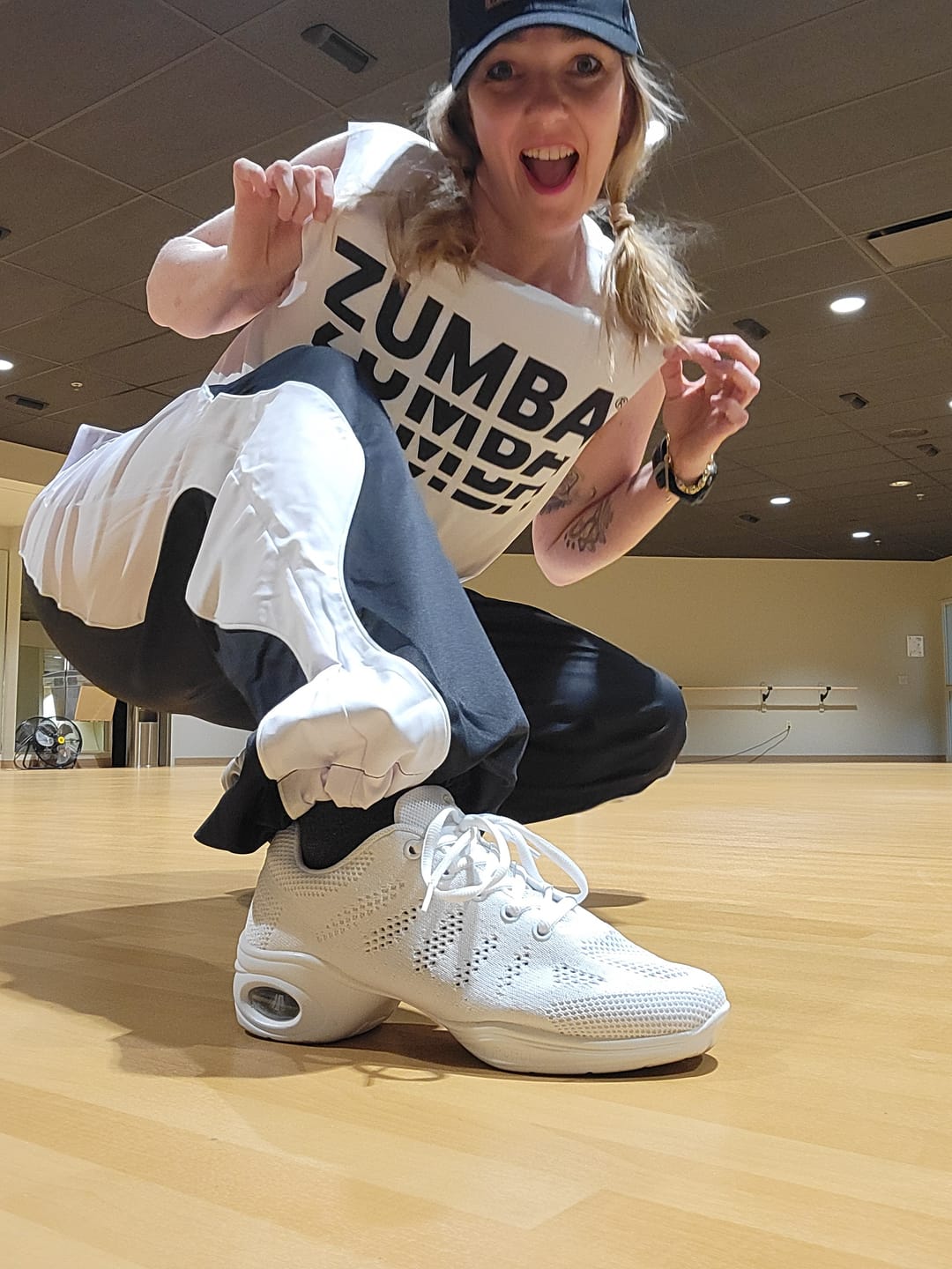 Customer photo review of Zumba Basic Crew Neck Muscle Tank - Mesh