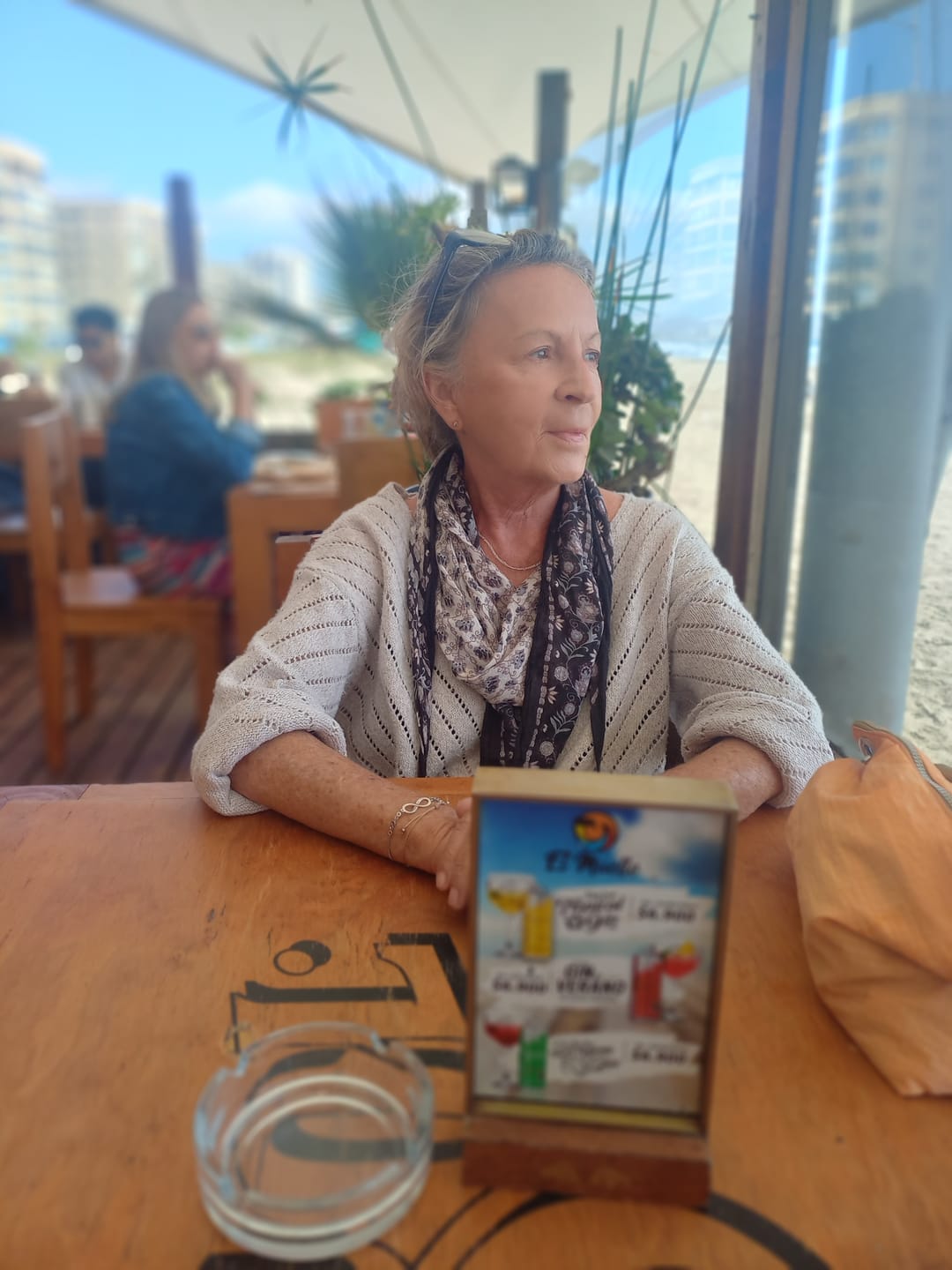 Customer photo review of Sérum Facial Antiedad Amplen Péptidos 30ml