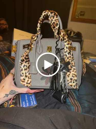 Customer video review of LALUVA - Warkin Bags