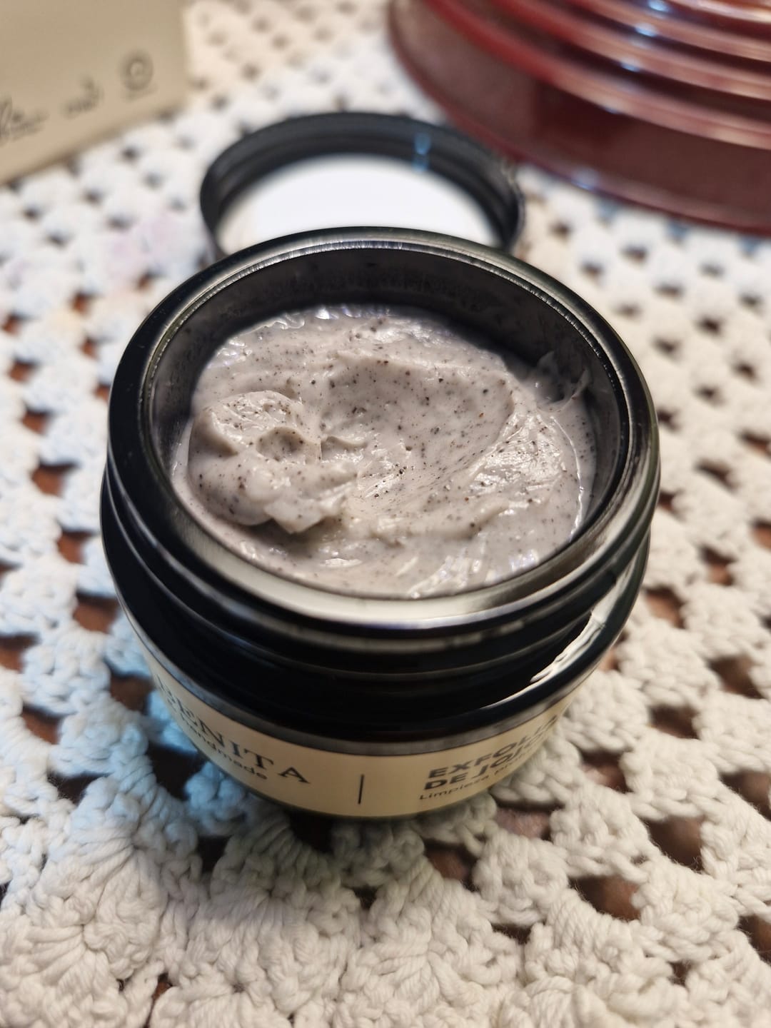 Customer photo review of Exfoliante facial de jojoba