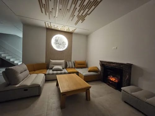 Customer photo review of WOMO Mond/Erde Runde Wandleuchte-WM6102