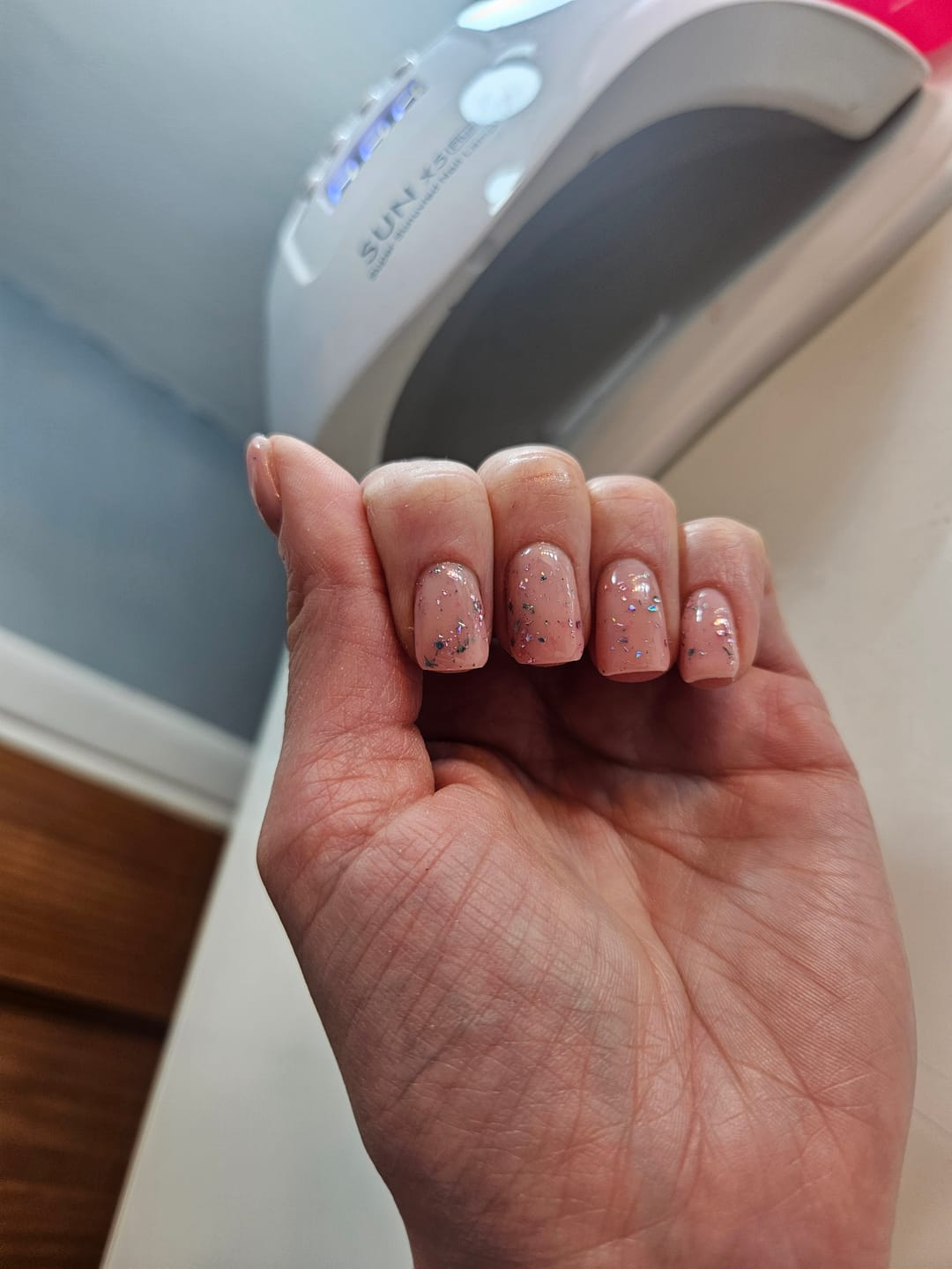 Customer photo review of Semilac Top Coat Flower Flakes T22 UV Gel Polish